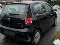 Gebraucht VW Fox 55 PS (40 kW) 2009 Schwarz Kleinwagen