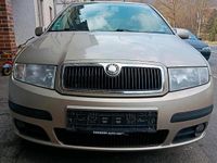Używany Skoda Fabia 76 KM (55 kW) 2006 Złoty Hatchback