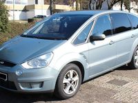 Gebraucht Ford S-MAX Titanium 140 PS (102 kW) 2009 Silber Van / Kleinbus