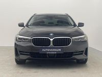 Gebraucht BMW 530e 292 PS (214 kW) 2022 Sophistograu brillanteffekt me Kombi