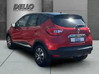 Używany Renault Captur Experience 90 KM (66 kW) 2017 Czerwony SUV