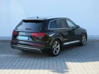 Gebraucht Audi SQ7 Ambiente 435 PS (319 kW) 2017 Schwarz (orcaschwarz metallic) SUV