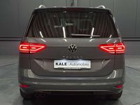 Gebraucht VW Touran Highline 150 PS (110 kW) 2022 Delfingrau metallic Van / Kleinbus
