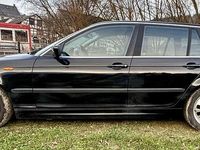 Gebraucht BMW 320 170 PS (125 kW) 2002 Schwarz Kombi