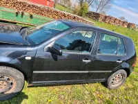 Gebraucht VW Golf IV 75 PS (55 kW) 2000 Schwarz Kleinwagen