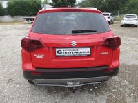 Gebraucht Suzuki Vitara Comfort 111 PS (81 kW) 2019 Rot SUV