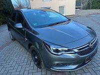Gebraucht Opel Astra 136 PS (100 kW) 2017 Grau Kombi
