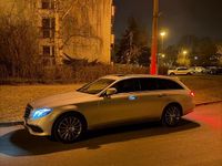 Gebraucht Mercedes E220 194 PS (142 kW) 2017 Silber Kombi