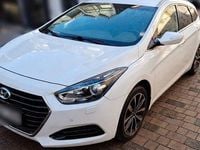 Gebraucht Hyundai i40 141 PS (103 kW) 2017 Weiß Kombi