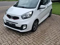 Gebraucht Kia Picanto Vision 69 PS (50 kW) 2013 Weiß Kleinwagen