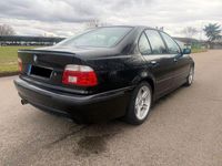 Gebraucht BMW 525 M Sport 192 PS (141 kW) 2001 Schwarz Limousine