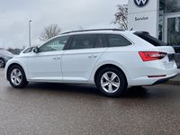 Gebraucht Skoda Superb 150 PS (110 kW) 2022 Weiß Kombi