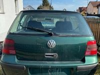 Gebraucht VW Golf IV 101 PS (74 kW) 2001 Grün Kleinwagen