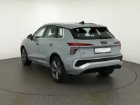 Neu Audi Q3 S-Line 150 PS (110 kW) 2025 Grau SUV