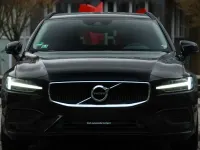 Gebraucht Volvo V60 Core 197 PS (144 kW) 2022 Schwarz Kombi