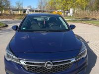 Gebraucht Opel Astra 105 PS (77 kW) 2015 Blau Limousine