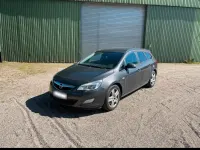 Usata Opel Astra 110 CV (80 kW) 2012 Grigio Station wagon