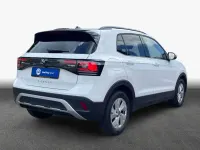 Gebraucht VW T-Cross IQ Drive 116 PS (85 kW) 2025 Pure white SUV