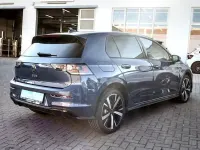 Gebraucht VW Golf VIII GTE 177 PS (130 kW) 2025 Anemonenblau metallic Limousine