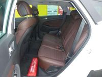 Gebraucht Hyundai Tucson 177 PS (130 kW) 2017 Polar white / sol SUV