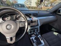 Usata VW Passat 170 CV (125 kW) 2009 Blu Station wagon