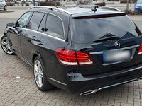 Gebraucht Mercedes E250 Avantgarde 211 PS (155 kW) 2015 Schwarz Kombi