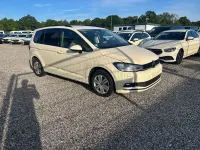 Gebraucht VW Touran 150 PS (110 kW) 2023 Beige Van / Kleinbus