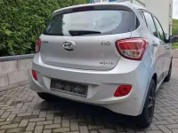 Gebraucht Hyundai i10 Blackline 67 PS (49 kW) 2016 Silber Kleinwagen