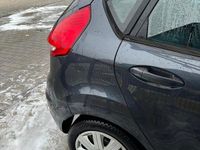 Gebraucht Ford Fiesta Trend 82 PS (60 kW) 2010 Grau Kleinwagen