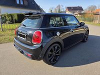 Gebraucht Mini Cooper S 192 PS (141 kW) 2014 Schwarz Kleinwagen