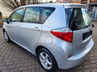Gebraucht Toyota Verso-S Life 90 PS (66 kW) 2013 Van / Kleinbus