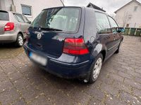 Gebraucht VW Golf IV 101 PS (74 kW) 1998 Blau Kleinwagen