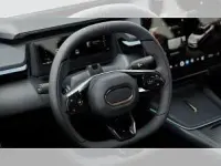 Neu Lynk & Co 08 349 PS (256 kW) 2026 Schwarz SUV