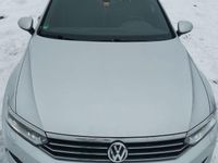 Gebraucht VW Passat 150 PS (110 kW) 2018 Silber Kombi