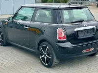 Usata Mini Cooper 122 CV (89 kW) 2010 Nero Utilitaria