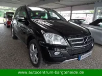 Gebraucht Mercedes ML280 190 PS (139 kW) 2010 Schwarz SUV