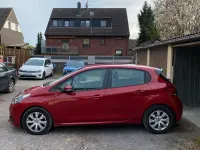 Gebraucht Peugeot 208 99 PS (72 kW) 2017 Kleinwagen