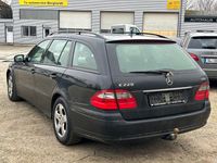 Gebraucht Mercedes E220 170 PS (125 kW) 2007 Schwarz Kombi