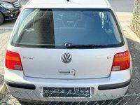 Gebraucht VW Golf III 74 PS (54 kW) 1998 Silber Kleinwagen