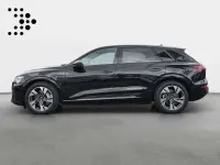 Gebraucht Audi Q8 e-tron S-Line 250 kW (340 PS) 2023 Schwarz SUV