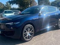 Gebraucht Maserati Levante 430 PS (316 kW) 2018 Blau SUV