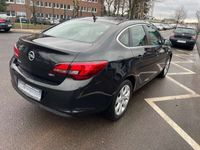 gebraucht Opel Astra Exklusiv ecoFlex