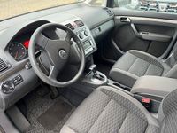 Gebraucht VW Touran 140 PS (102 kW) 2007 Braun Van / Kleinbus