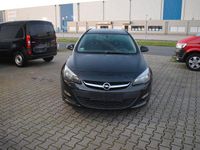 Gebraucht Opel Astra 131 PS (96 kW) 2014 Schwarz Kombi