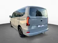 Neu VW Caravelle Style 170 PS (125 kW) 2026 Grau Van