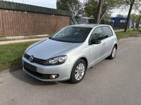 Gebraucht VW Golf VI 86 PS (63 kW) 2012 Silber Kleinwagen