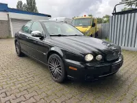 Używany Jaguar X-type Executive 145 KM (106 kW) 2009 Czarny Sedan/Limuzyna