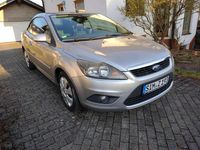 Gebraucht Ford Focus Cabriolet Titanium 136 PS (100 kW) 2009 Silber Cabrio