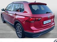 Gebraucht VW Tiguan Life 131 PS (96 kW) 2023 Rot SUV