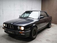 Gebraucht BMW 325 Cabriolet 170 PS (125 kW) 1987 Diamantschwarz metallic Cabrio